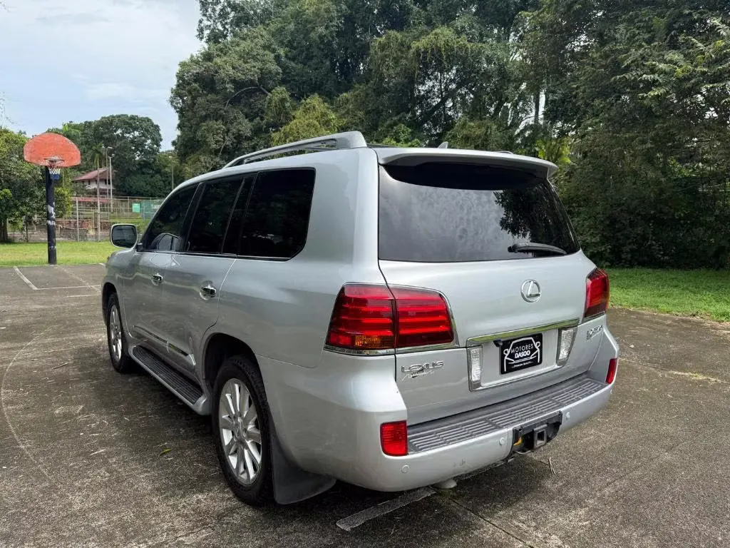 2010 Lexus LX
