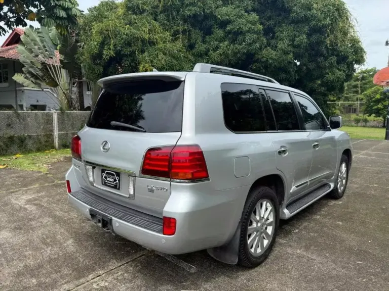 2010 Lexus LX