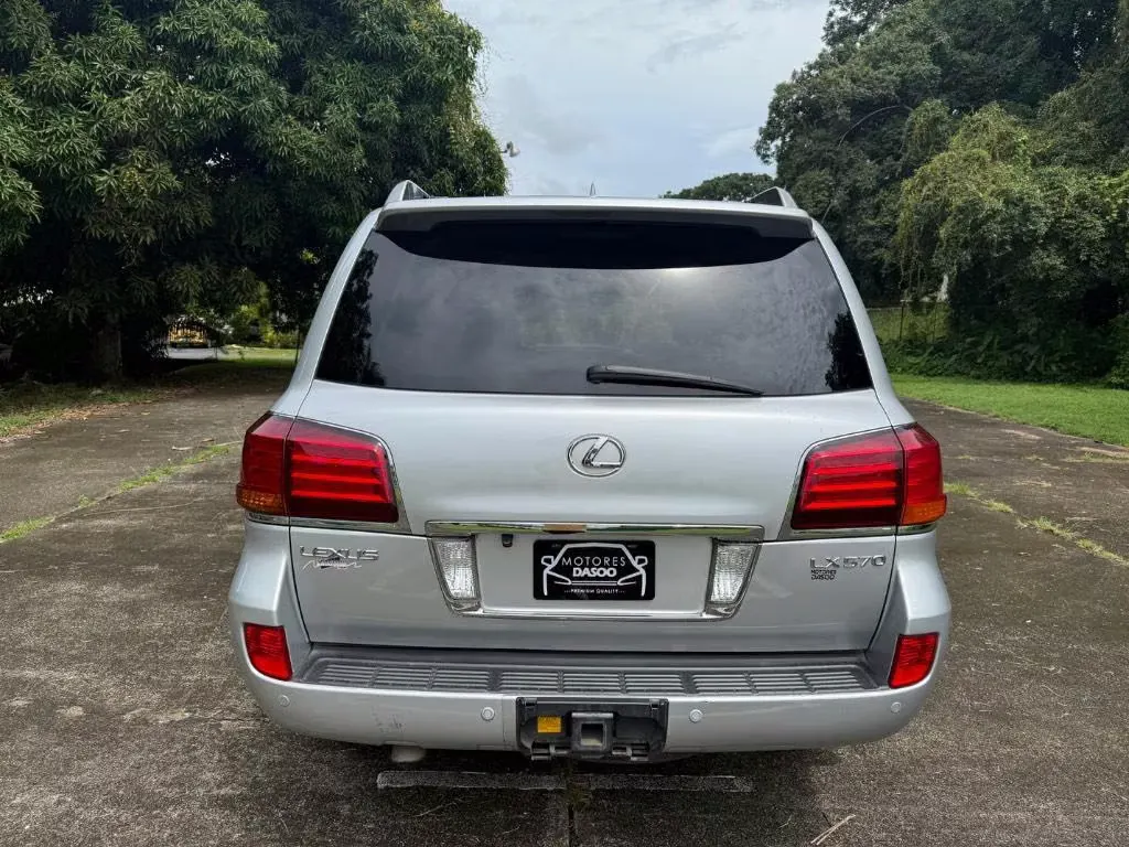 2010 Lexus LX