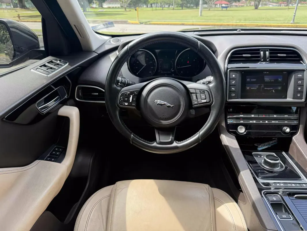2017 Jaguar F-Pace