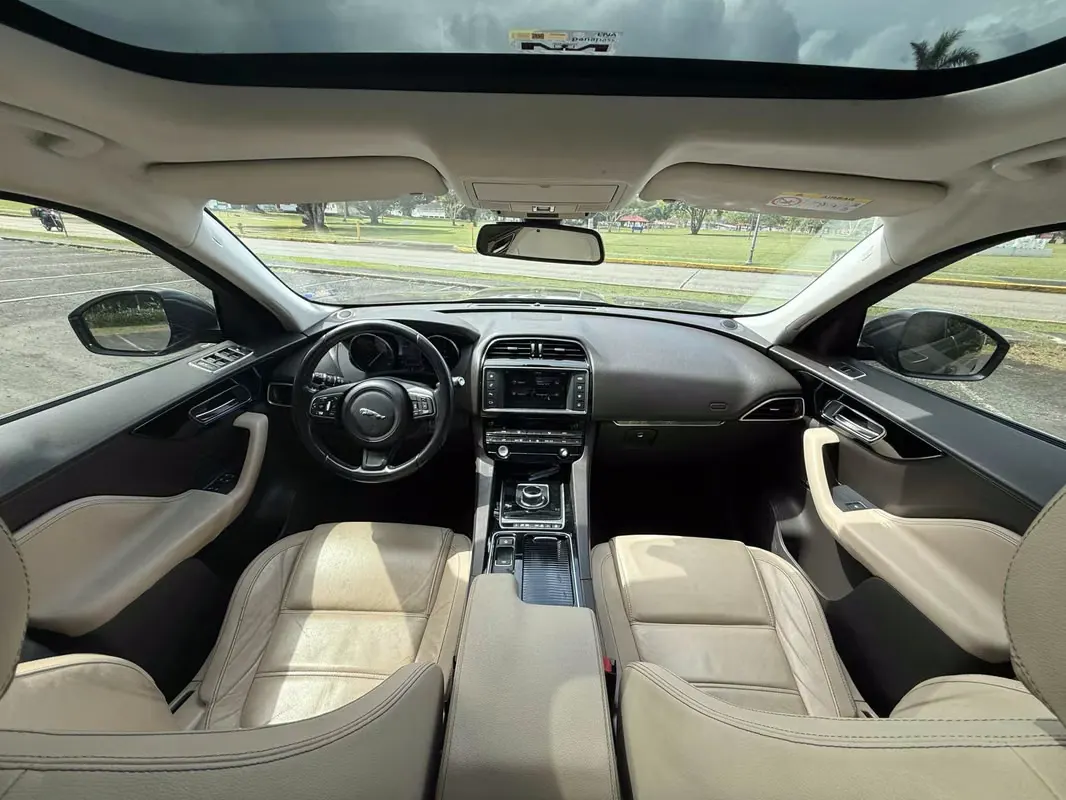 2017 Jaguar F-Pace