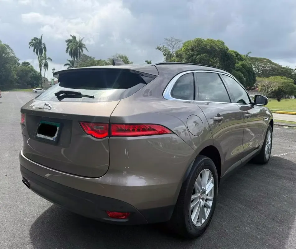 2017 Jaguar F-Pace