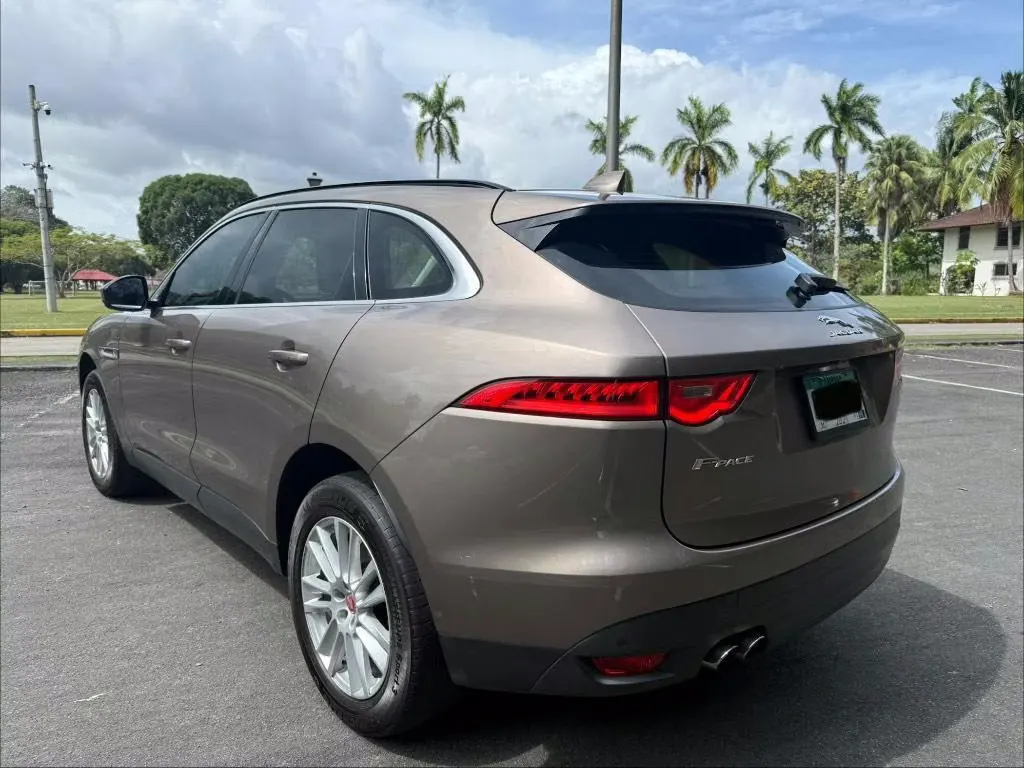 2017 Jaguar F-Pace