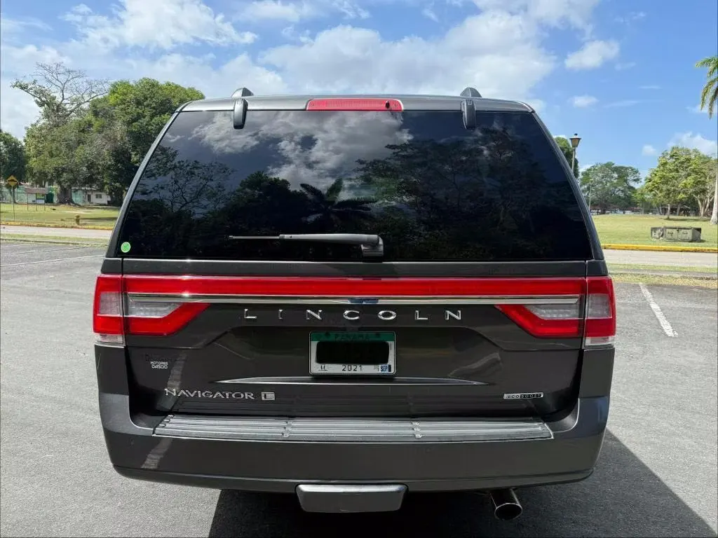 2016 Lincoln Navigator