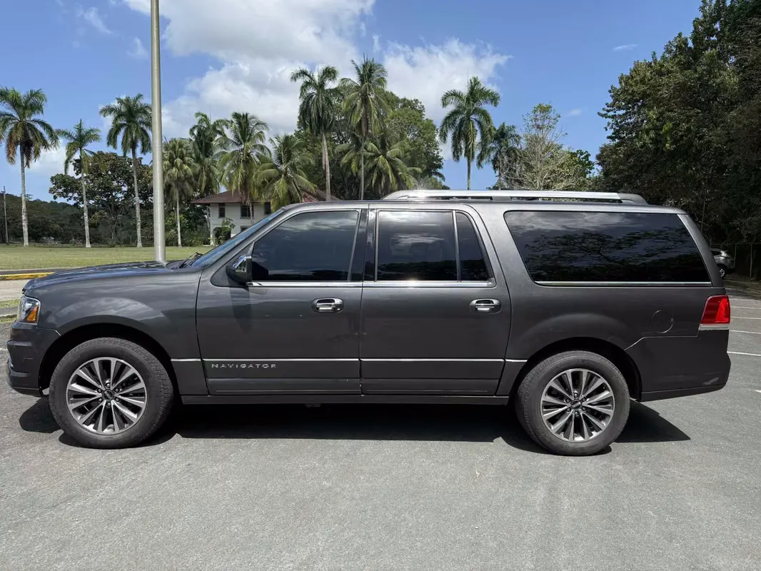 2016 Lincoln Navigator