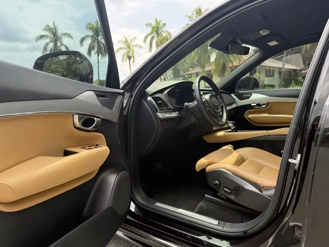 2018 Volvo XC90