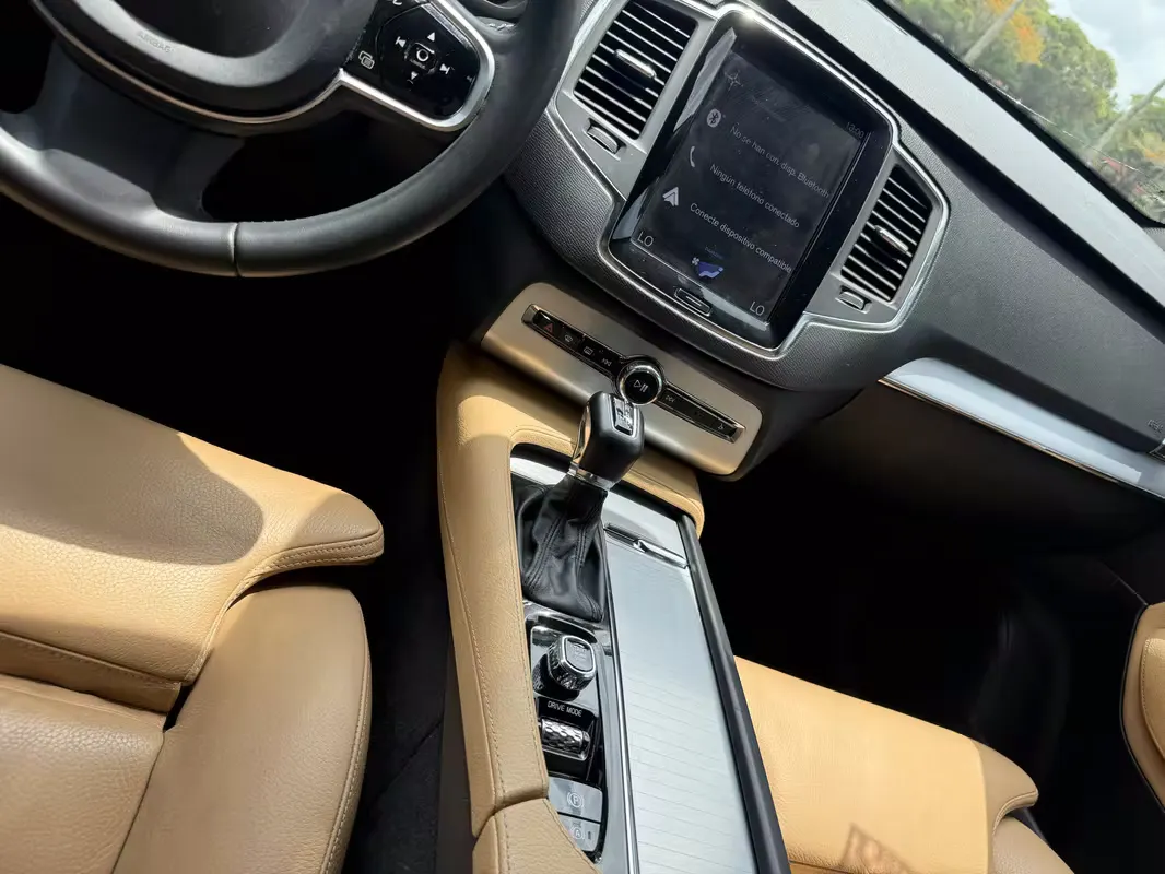 2018 Volvo XC90