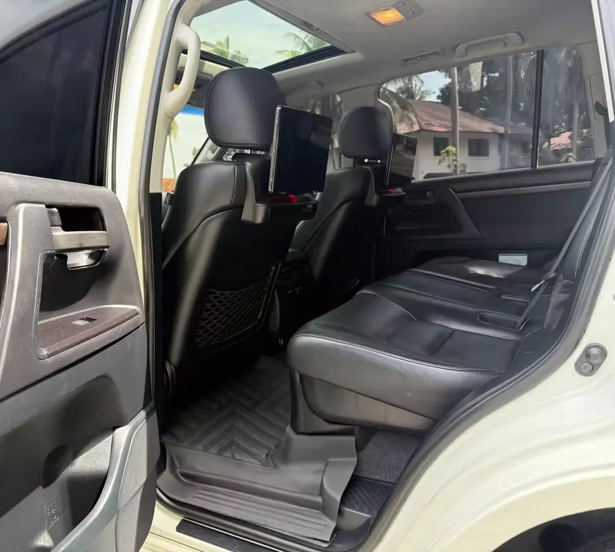 2019 Toyota Land Cruiser