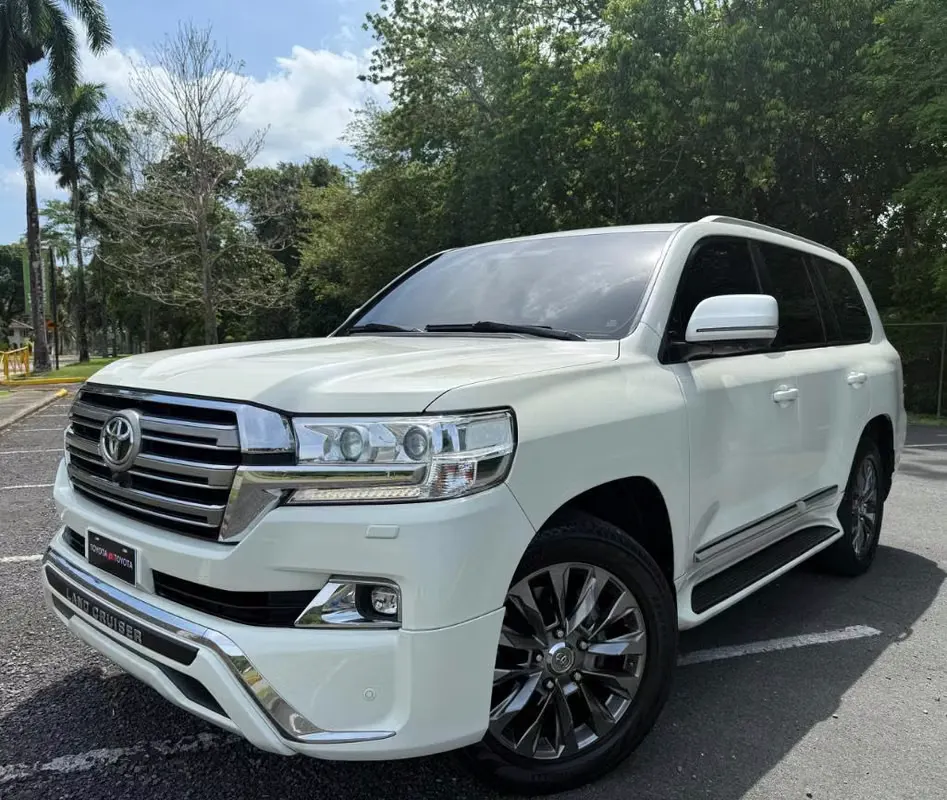 2019 Toyota Land Cruiser