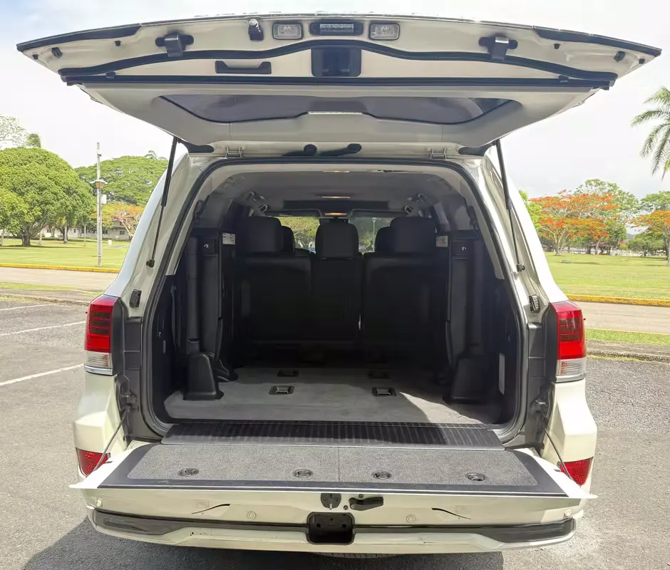 2019 Toyota Land Cruiser