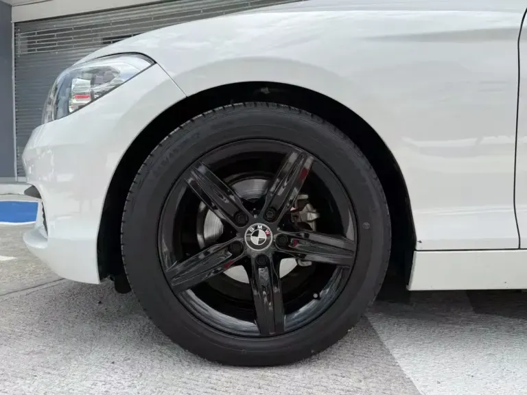 2017 BMW 118i