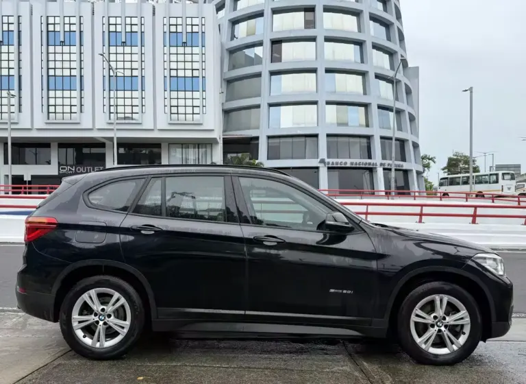 2018 BMW X1