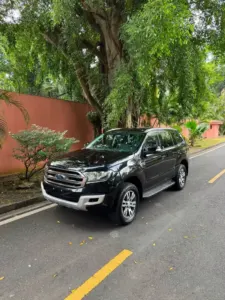 2016 Ford Everest
