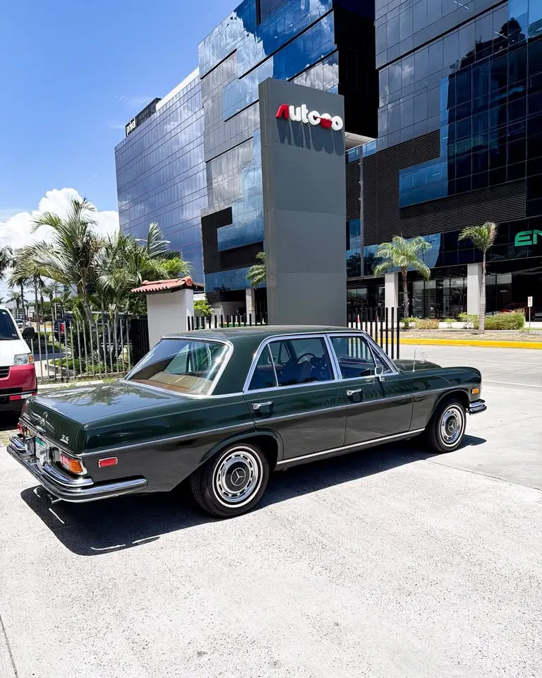 1971 Mercedes-Benz 300 SEL