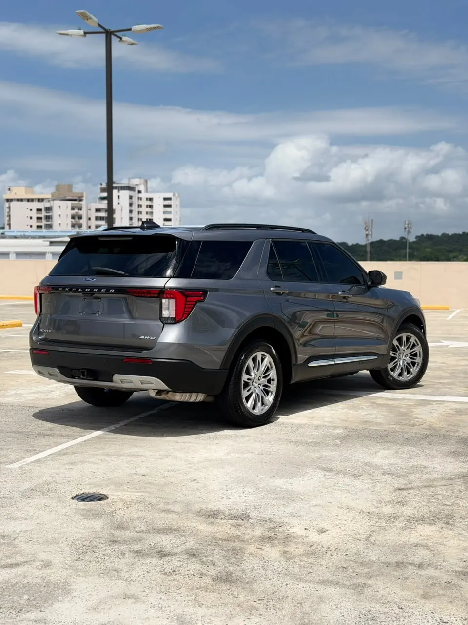 2025 Ford Explorer