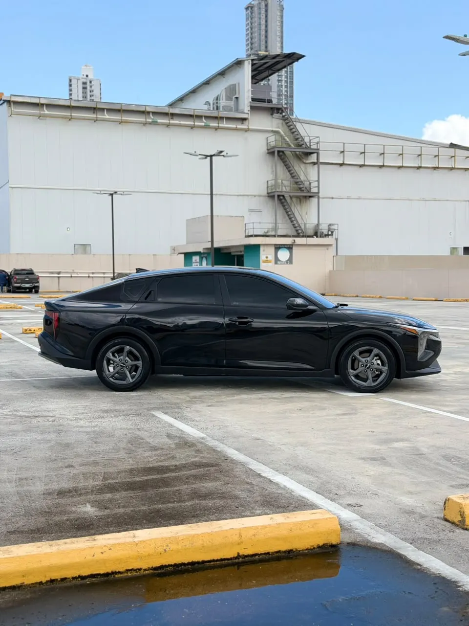 2025 Kia K4