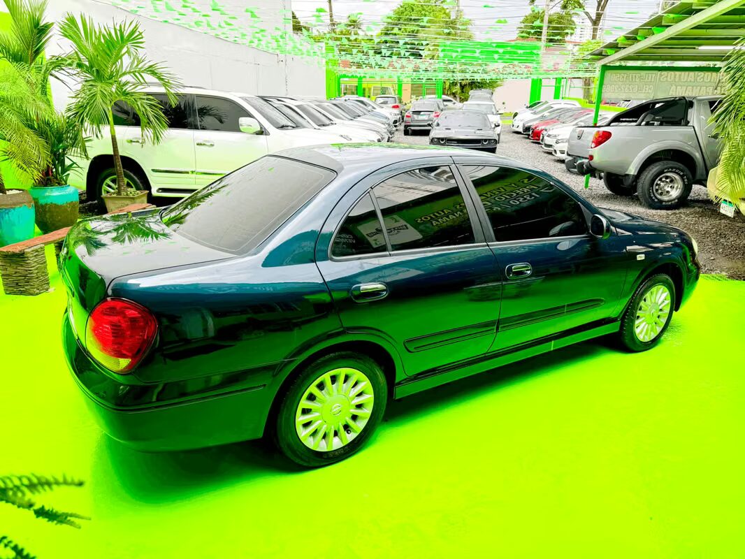 2004 Nissan Almera