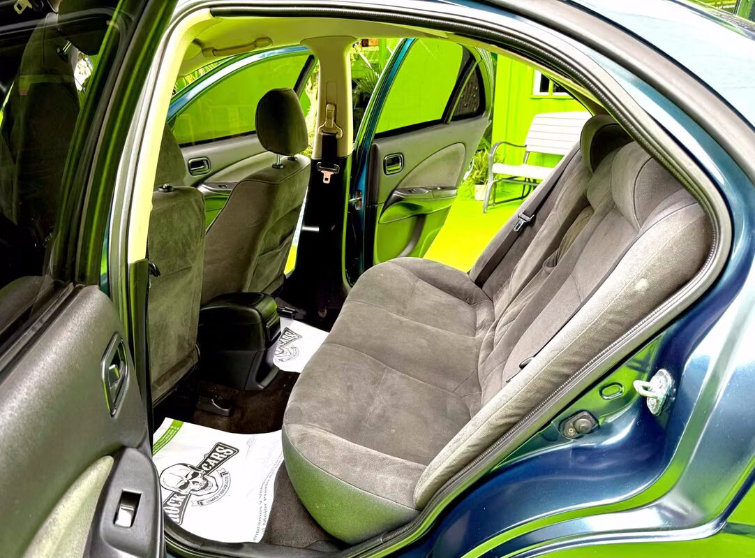 2004 Nissan Almera