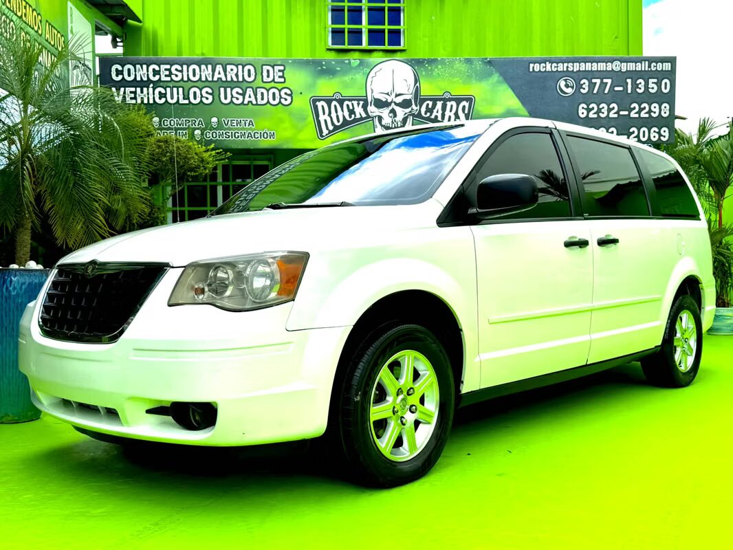 2008 Chrysler Town & Country
