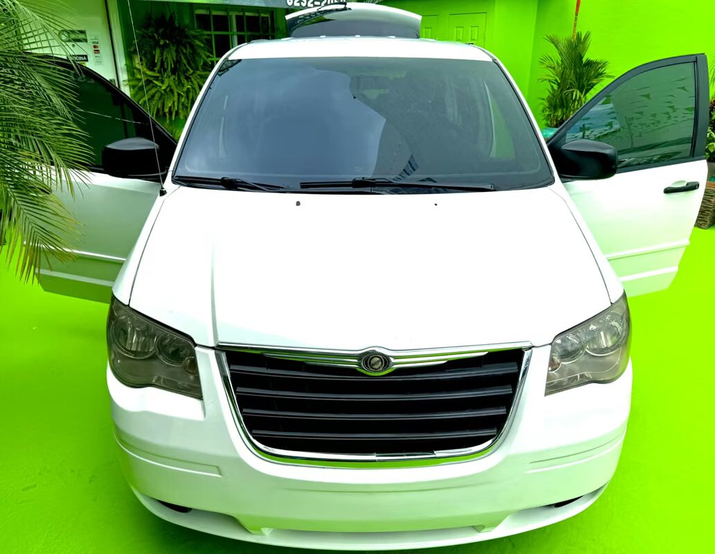 2008 Chrysler Town & Country