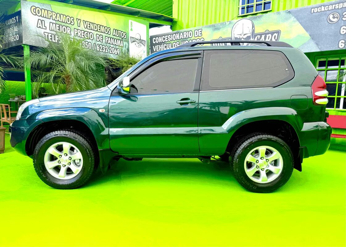 2012 Toyota Land Cruiser Prado