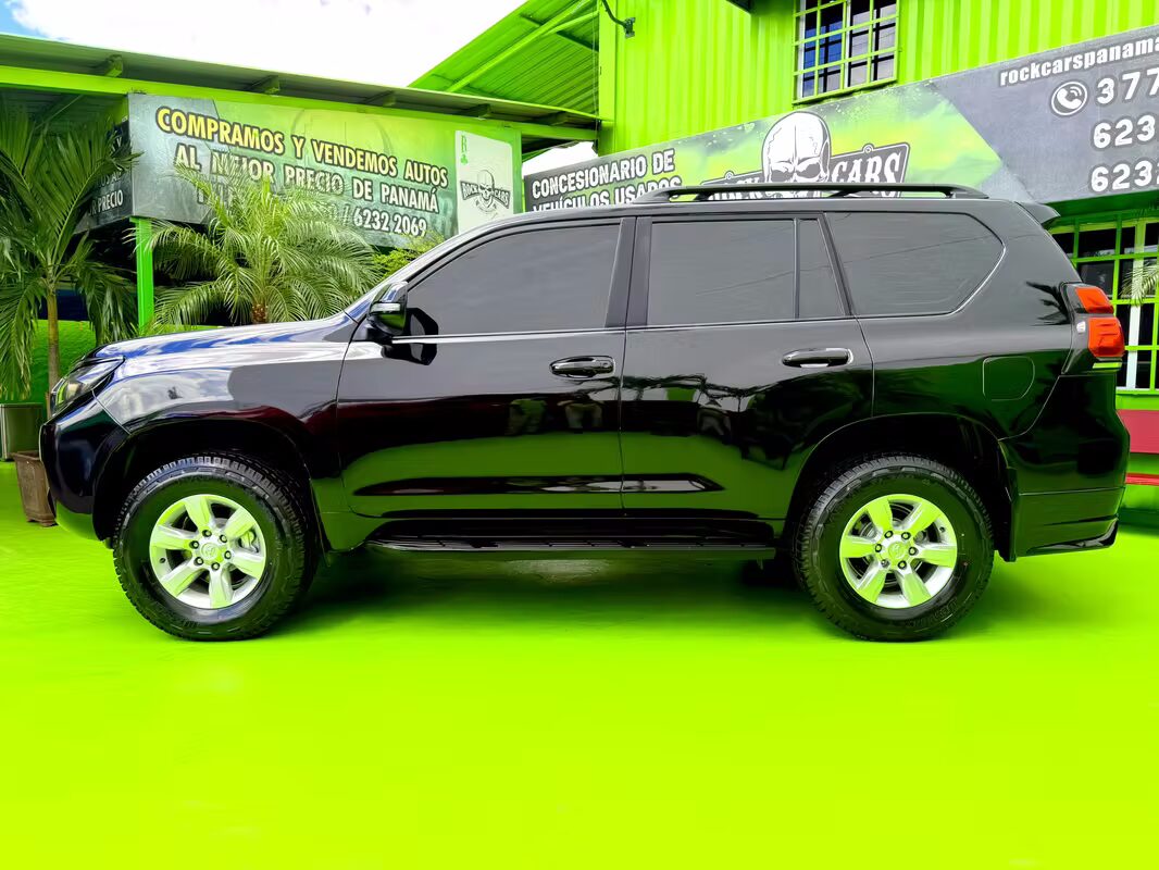 2012 Toyota Land Cruiser Prado