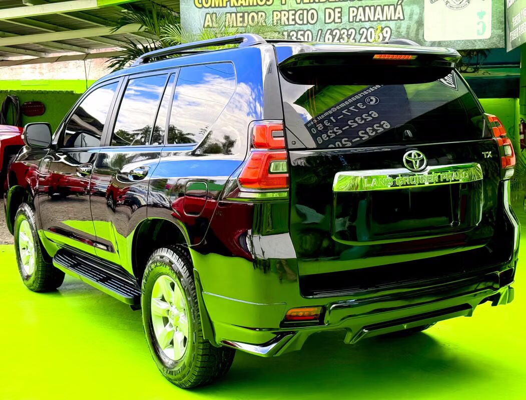 2012 Toyota Land Cruiser Prado