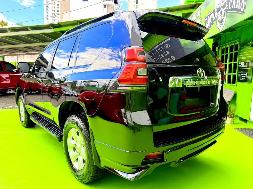 2012 Toyota Land Cruiser Prado